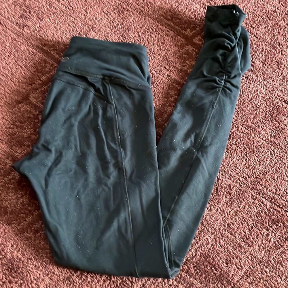 CLIA by Carrie Underwood Leggings